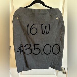 Delta Airlines Grey Skirt - Customer Service / Flight Attendant